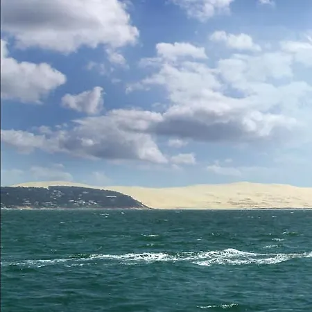 Vaste 3 Personnes Avec Balcon Et Parking *