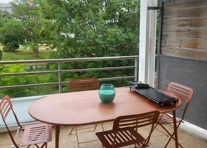 דירה Vaste 3 Personnes Avec Balcon Et Parking *